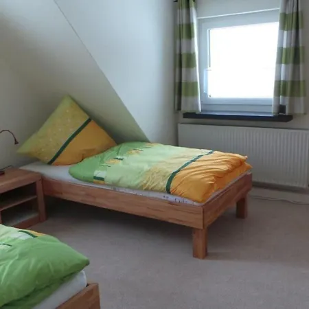 Apartment Am Skihang Og By Interhome