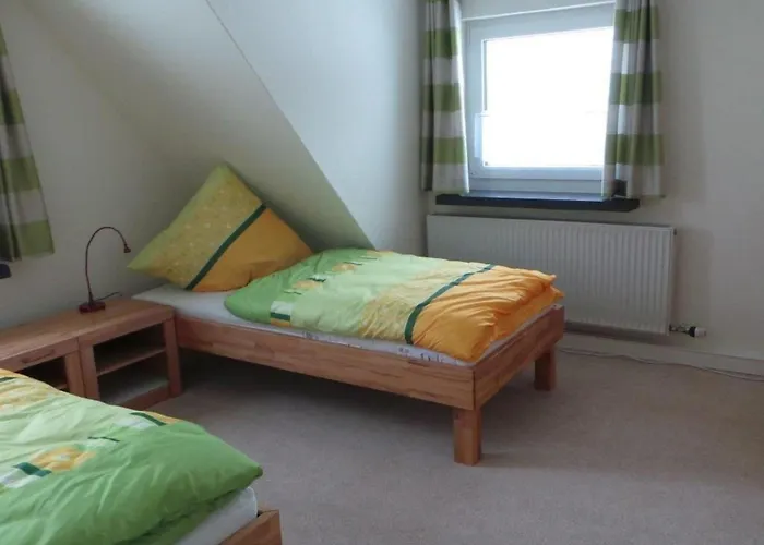 Apartment Am Skihang Og By Interhome